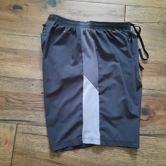 Nike Dri-Fit Running Shorts - Picture 11 of 15